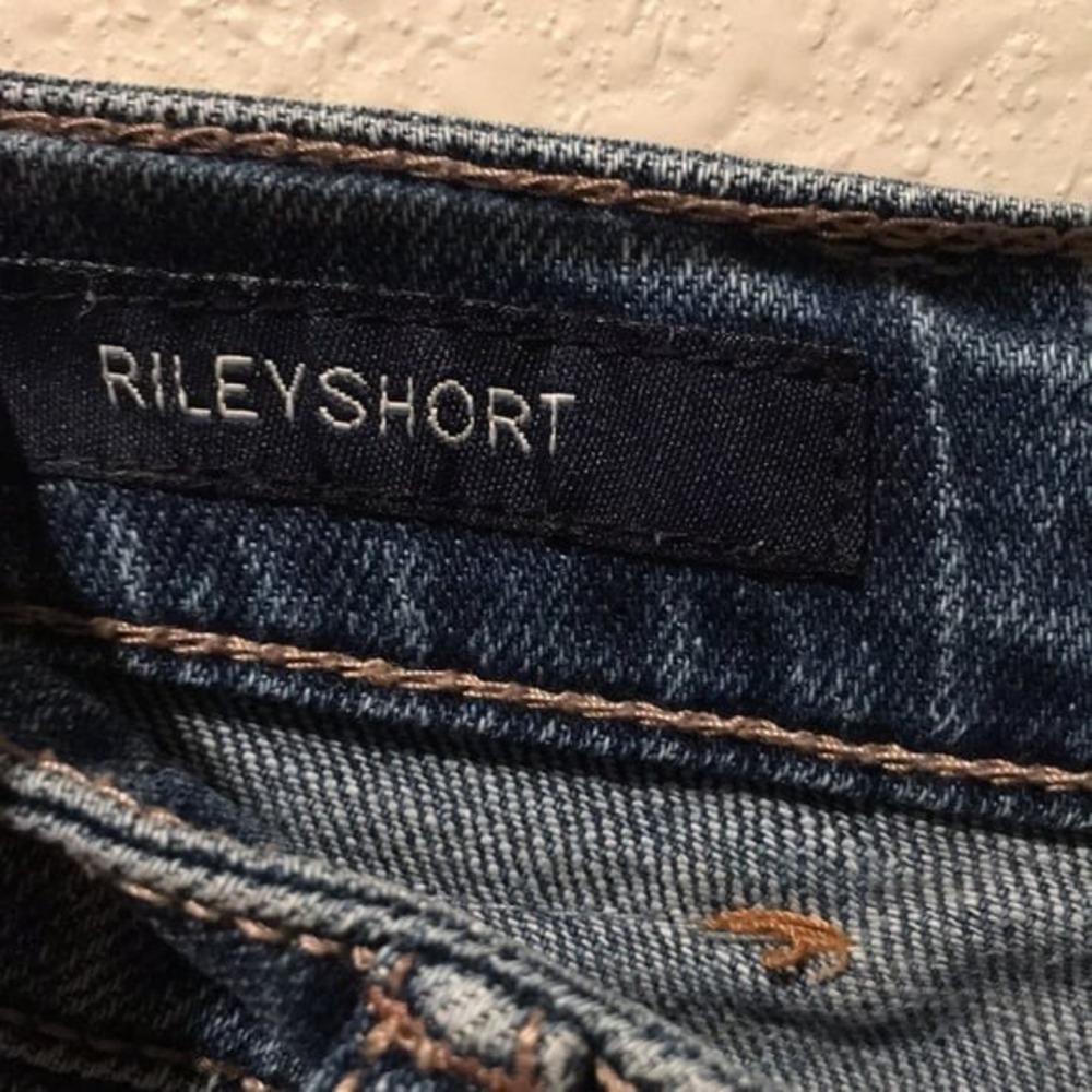 Lucky Brand Denim shorts Riley blue rolled hem distressed Size 10 - Picture 7 of 7